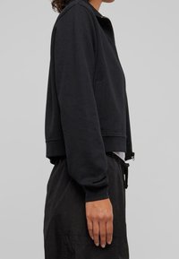 Urban Classics Kofta - black