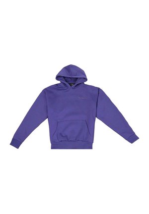 Lilla bomulds hættetrøje med frontlomme, lange ærmer og snor i hætten. Har minimalistisk logo broderi på brystet.