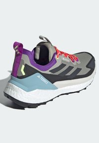 Adidas Terrex Trekingové boty - black