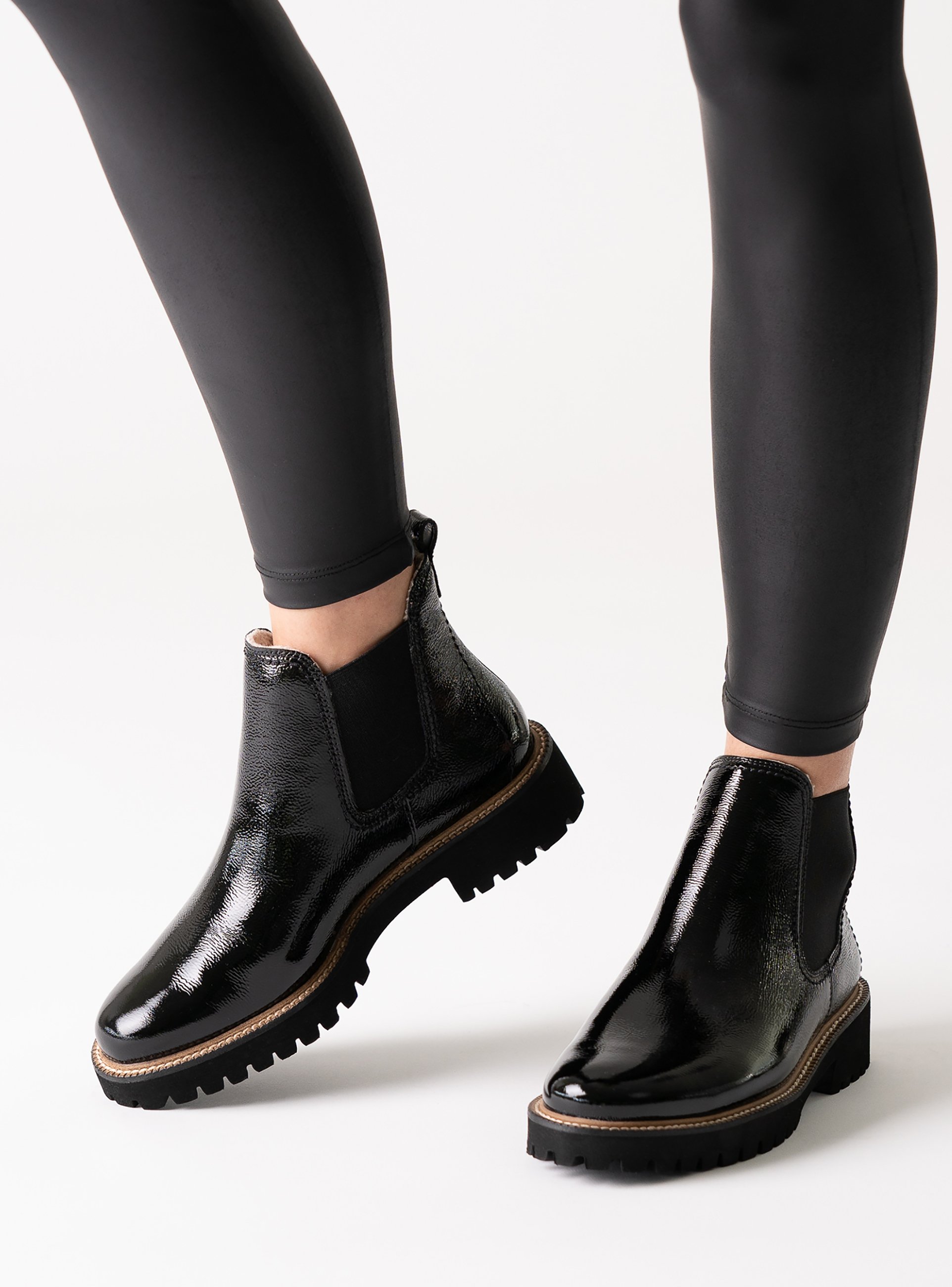 Paul Green Plateaustiefelette - schwarz lack/schwarz-metallic - Zalando.de