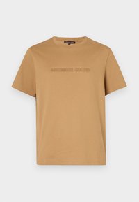 EMBOSSED LOGO TEE - T-shirts basic - cafe