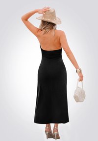 Cupshe ELEGANT HALTER TIGHT MIDI  - Maxi-jurk - black