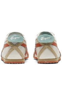 Onitsuka Tiger MEXICO 66 - Sportiga snörskor - cream piquant orange
