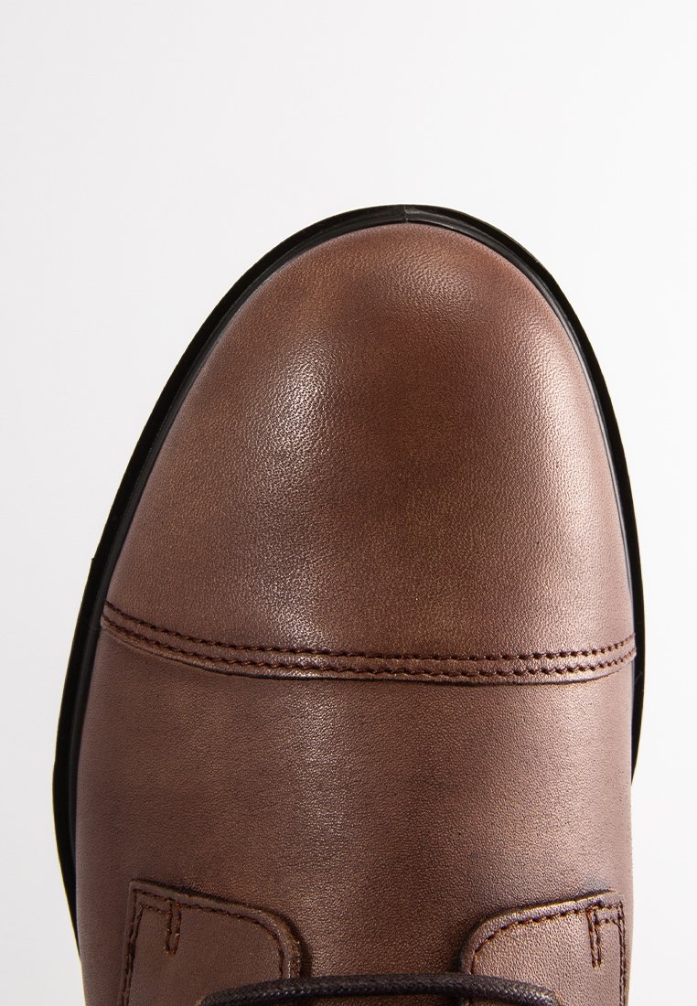 Schnürstiefelette
