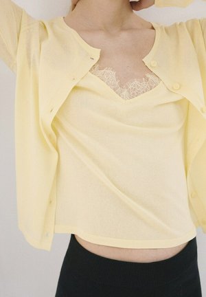 Mango, ADULT - Gilet - light yellow