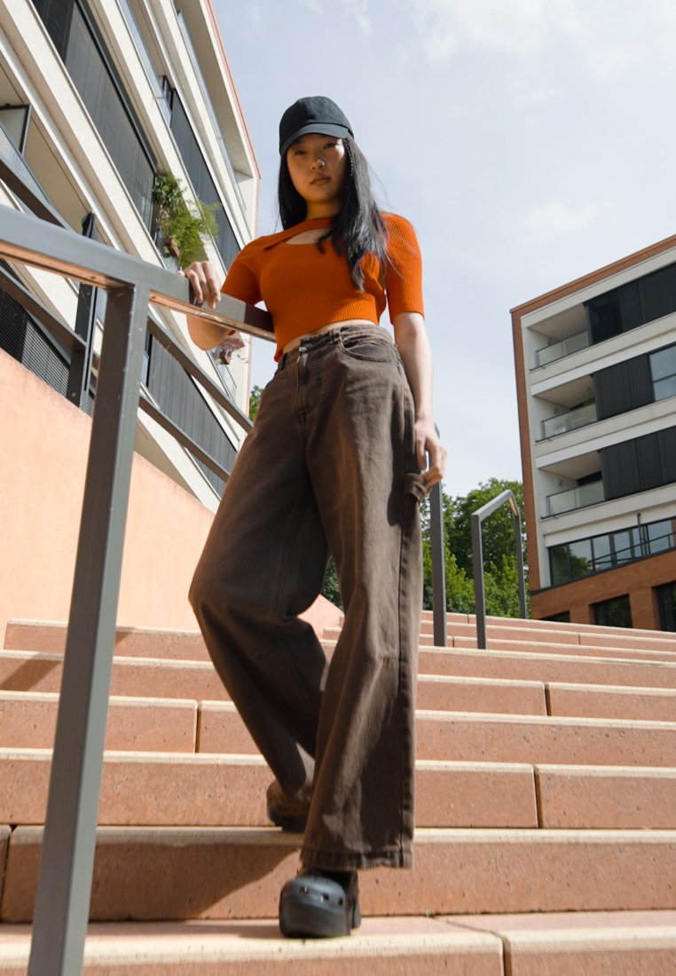 Crocs SIREN UNISEX - Klapki/czarny - Zalando.pl