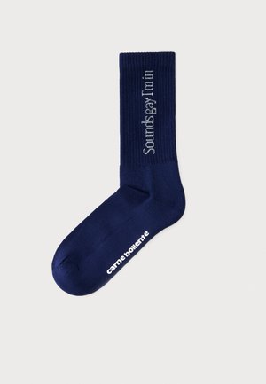 Carne Bollente, SMELLS GAY I'M IN UNISEX - Strømper - navy blue