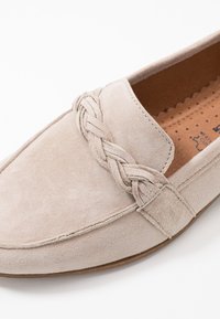 Tamaris Slip-ons - taupe