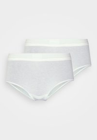 Lichtgrijze katoenen slipjes met een gladde textuur, voorzien van een zachte elastische tailleband en witte accenten. Verpakking bevat twee stuks.