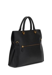 Borsa a tracolla in pelle nera con superficie testurizzata, dettagli in metallo dorato, due manici superiori e una tasca anteriore con zip per il tuo spazio di archiviazione.