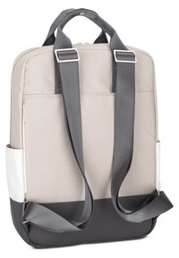 Világos bézs hátizsák sötétszürke aljjal és pántokkal, sima tapintással, két vállpánttal és egy oldalsó zsebbel.