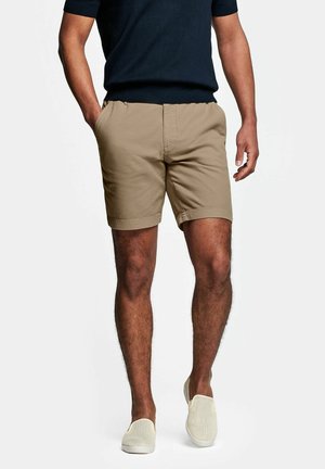 MR MARVIS THE PIQUÉS - Shorts - Baristas