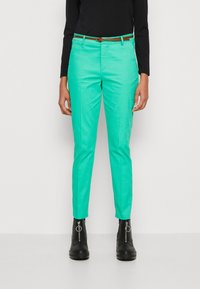 b.young - DAYS CIGARET PANTS - Chino - ming green Miniaturebillede 1