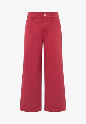 Pantalones anchos rojos de algodón, con cierre de botón en la parte delantera, trabillas para cinturón y bordes de dobladillo limpios. Diseño suave y casual.