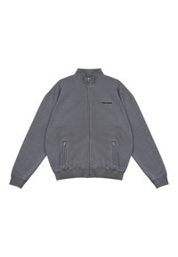 Thumbnail Image 4