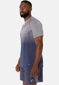 ASICS SEAMLESS SS - Sports T-shirts - lavender grey indigo fog