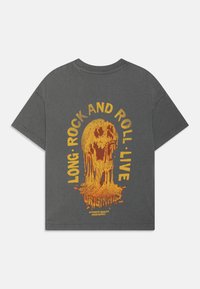 Jack & Jones Junior JORMELT TEE CREW NECK  - T-shirts med print - quiet shade