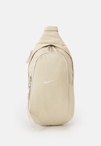 Nike Sportswear Essentials Sling Bag (8L)