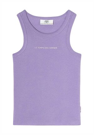 Débardeur violet à côtes avec un col rond et des fines bretelles. Présente le texte "LE TEMPS DES CERISES" en blanc à l'avant.