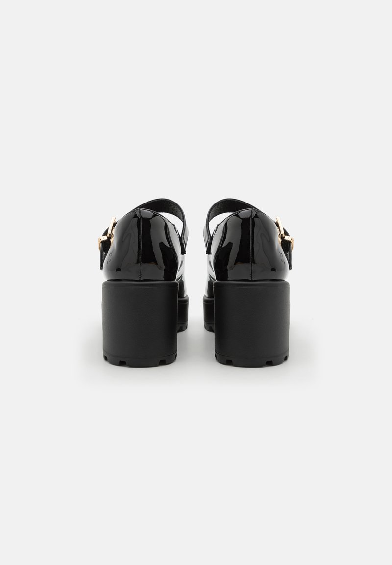 chanel mary jane escarpins à talons hauts Vernis Noir ref.1020892