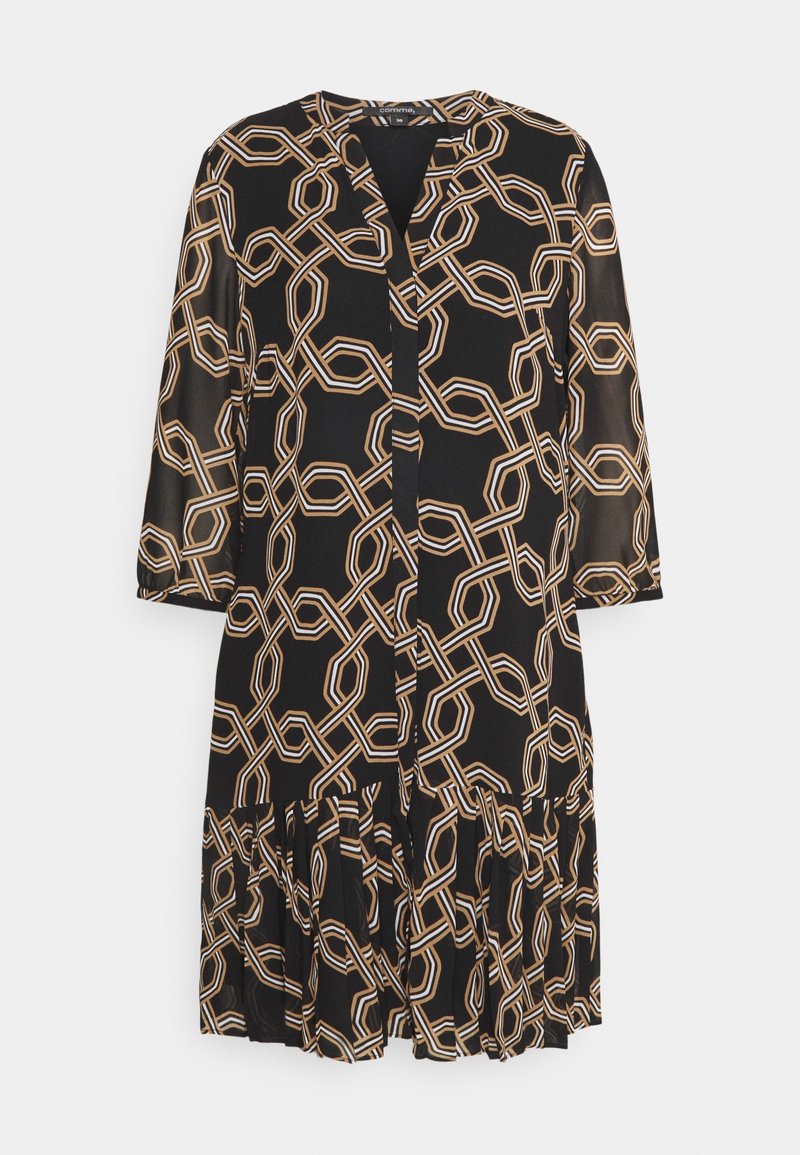 Robe noire à encolure en V et manches trois-quarts. Présente un motif géométrique de chaînes en beige et or, avec un ourlet volanté évasé.