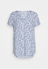 Helles blaues Kurzarmshirt mit floralem Muster in Pink und Marineblau. V-Ausschnitt-Design und abgerundetem Saum, aus weichem, leichtem Stoff gefertigt.