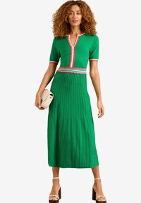 REGULAR FIT - MIDI - Strikkjoler - green