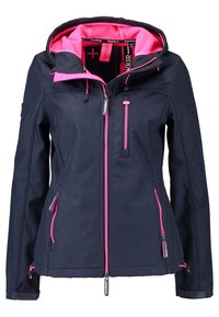 Granatowa wodoodporna kurtka z różowymi akcentami, regulowanym kapturem, pełnym zamkiem z przodu oraz kieszeniami na zamek. Gładka tekstura z dopracowanym krojem.