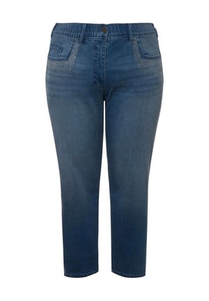 Denim jeans med en mørk vask, elastisk talje og to lommer med dekorative rhinstenindsatser nær åbningerne.