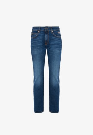 Jeans in denim blu a gamba dritta con tasche anteriori e posteriori, passanti per cintura e dettagli di cucitura arancione.