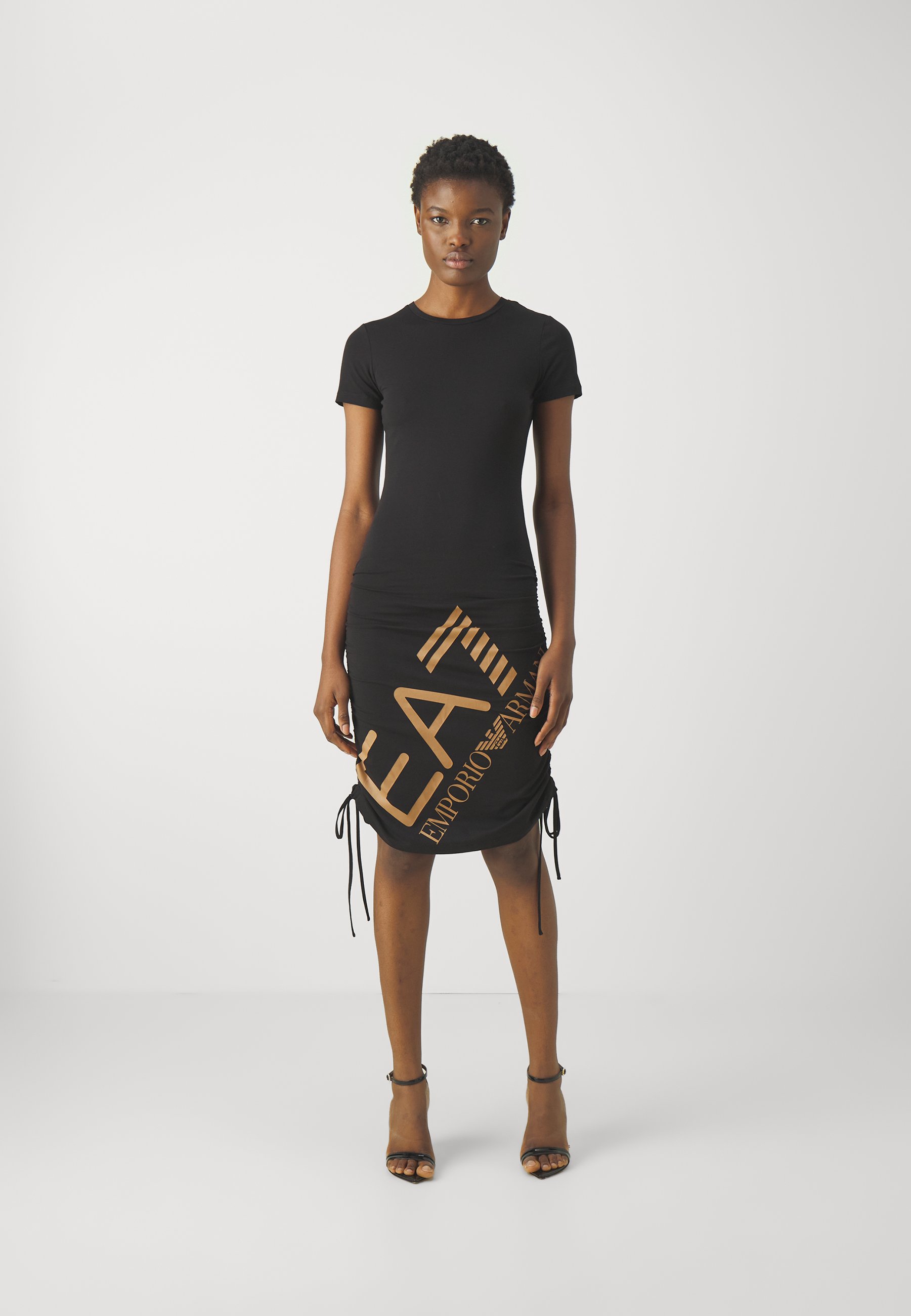 EA7 Emporio Armani DRESS - Shift dress - nero/black - Zalando.ie EA7 Emporio Armani DRESS - Shift dress - nero/black - Zalando.ie