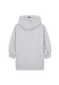 Sweatshirt à capuche gris avec un design en maille gaufrée texturée, épaules tombantes et poignets côtelés. Aucun logo visible ni détails supplémentaires.