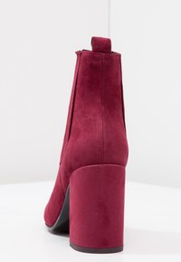 Bruno Premi Boots à talons - red