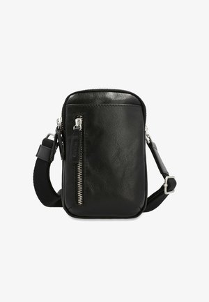 Kompakte schwarze Leder-Umhängetasche mit einer vorderen vertikalen Reißverschlusstasche, verstellbarem Schulterriemen und silberfarbener Hardware.