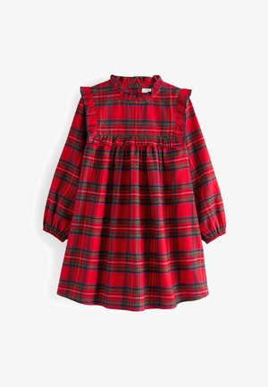 Robe à carreaux rouges avec manches longues, col à volants et empiècement. Présente des lignes bleues et vertes, une taille froncée et des poignets élastiqués.