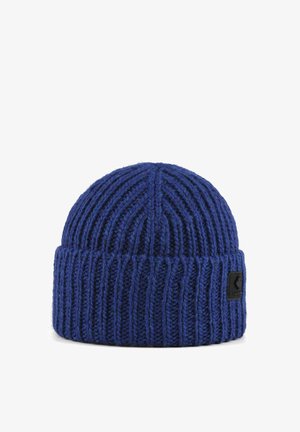 Blau gestrickte Mütze mit geripptem Muster, featuring einen umgeschlagenen Rand und einem schwarzen Etikett mit einem Ahornblatt-Logo an der Seite.