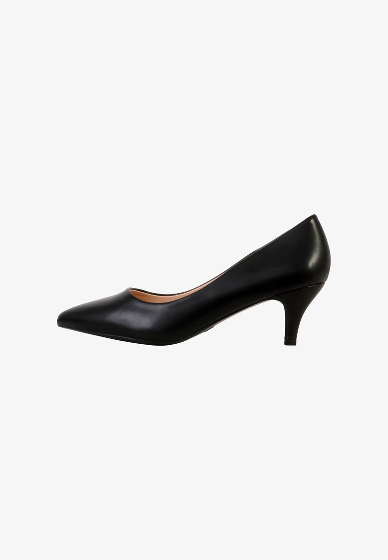 Escarpin pour femmes en cuir noir à bout pointu avec petit talon bas, sur fond blanc.