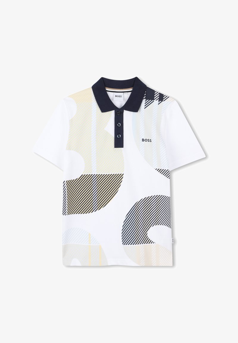 Polo à manches courtes blanc avec un col marine, doté de formes abstraites et de motifs rayés en beige et noir. Logo BOSS sur la poitrine.