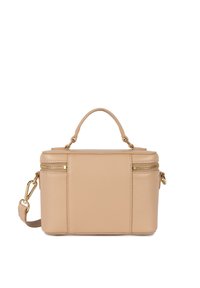 Beige leren handtas met twee ritscompartimenten, gouden hardware, een bovenhandvat en een afneembare schouderriem. Gelaagde afwerking.