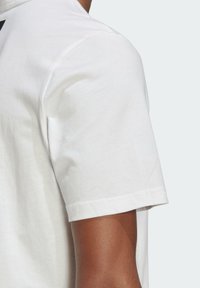 adidas Performance Camiseta estampada - white