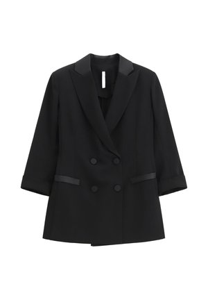 Blazer nero doppio petto con rever satinato, maniche a tre quarti arrotolate e tasche laterali, realizzato in un tessuto liscio e strutturato.