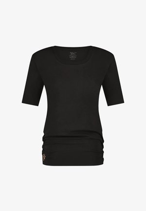 Schwarzes T-Shirt mit kurzen Ärmeln aus weichem Stoff, mit Rundhalsausschnitt, gerafftem Detail am Saum und subtiler Markenkennzeichnung in einer kontrastierenden Farbe.