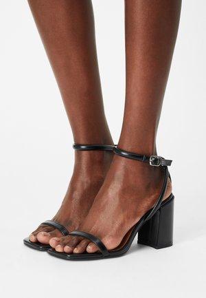 NA-KD, Sandales - black