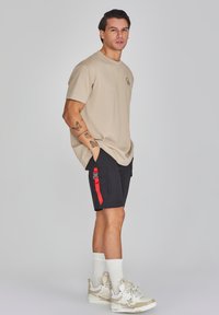 SIKSILK GRAPHIC - Camiseta estampada - beige