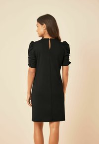 Friends Like These SHORT PUFF SLEEVE ROUND NECK  REGULAR FIT - Jerseykleid - black