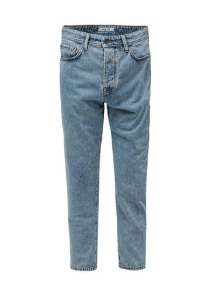 Jean denim bleu clair, taille haute, coupe droite, avec fermeture à boutons et fermeture éclair, poches avant et arrière, et passants pour ceinture.