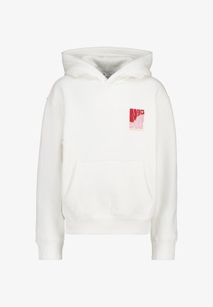 Witte katoenen hoodie met een voorzak, ribgebreide boorden en onderrand, met een rood grafisch logo op de linkerborst.