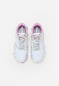 Lightweight athletic shoes in white with lilac accents and a textured upper. Features grey laces and a cushioned pink collar.