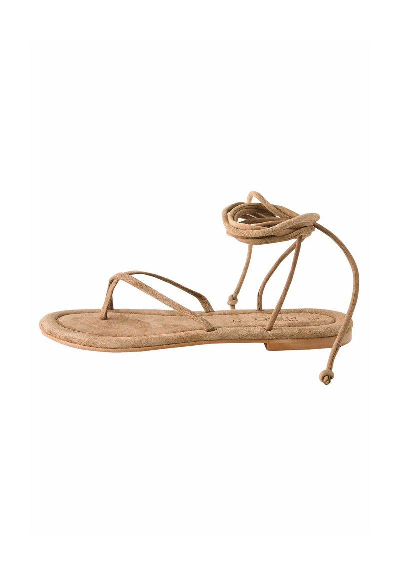 Next FOREVER COMFORT - T-pántos szandálok - tan brown suede