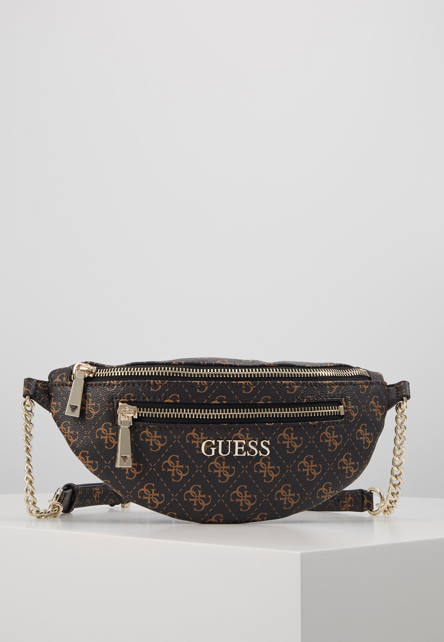belt bag guess